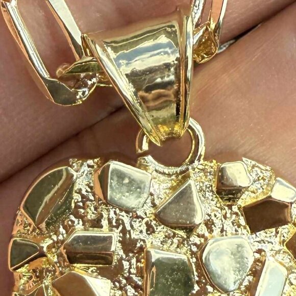 14k Gold Plated Luxury Nugget Love Heart Pendant Figaro Chain Necklace 18" 4mm - Picture 4 of 8